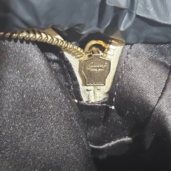 Authentic YSL Yves Saint Laurent Ivory Muse Bag - Picture 7 of 16